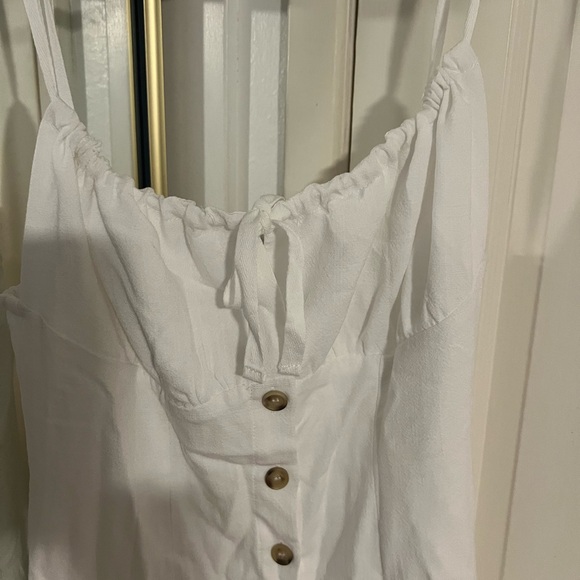New with tags-White cotton and linen dress - Picture 8 of 8